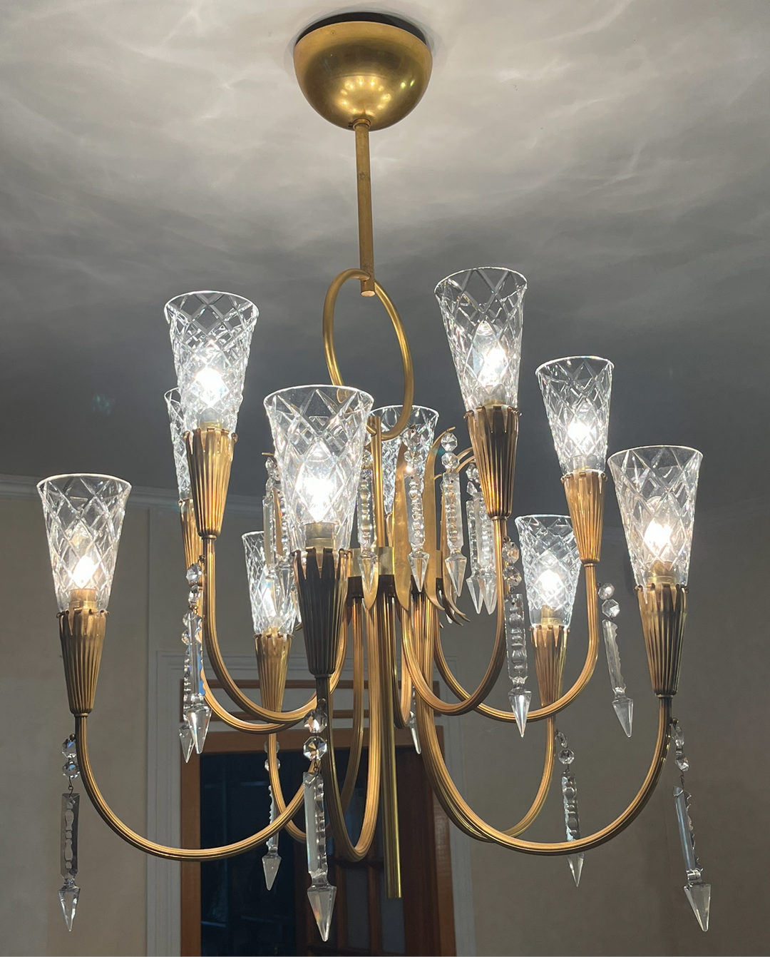 Lunel Arum chandelier in golden iron 10 1950s years with 2 sconces