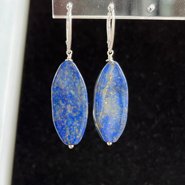 Boucles d’oreilles avec lapis lazuli, en argent