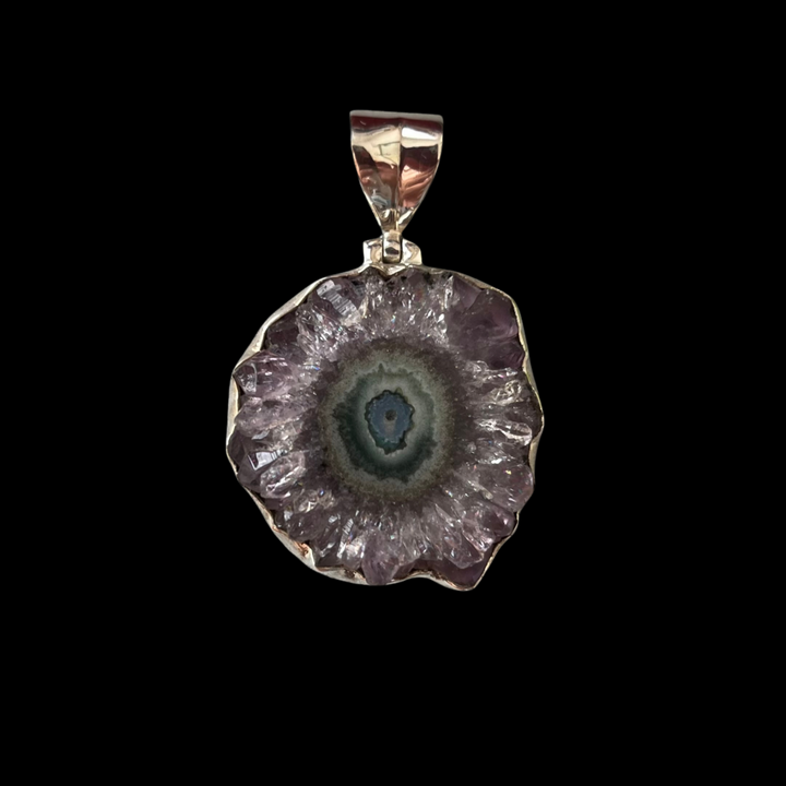 MALA collar and pendant in amethyst