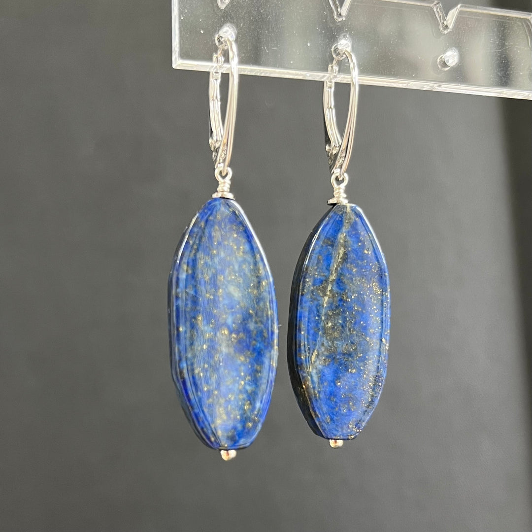 Boucles d’oreilles avec lapis lazuli, en argent