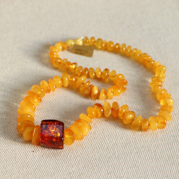 Baltic amber necklace, in knots, 48 cm length