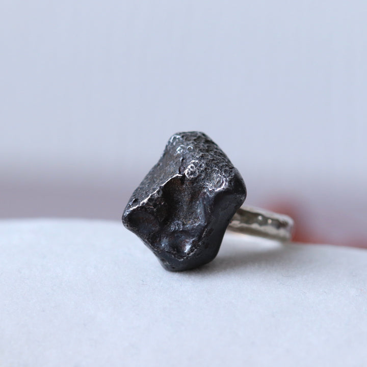 Bague avec météorite en argent - taille 57 - BS003