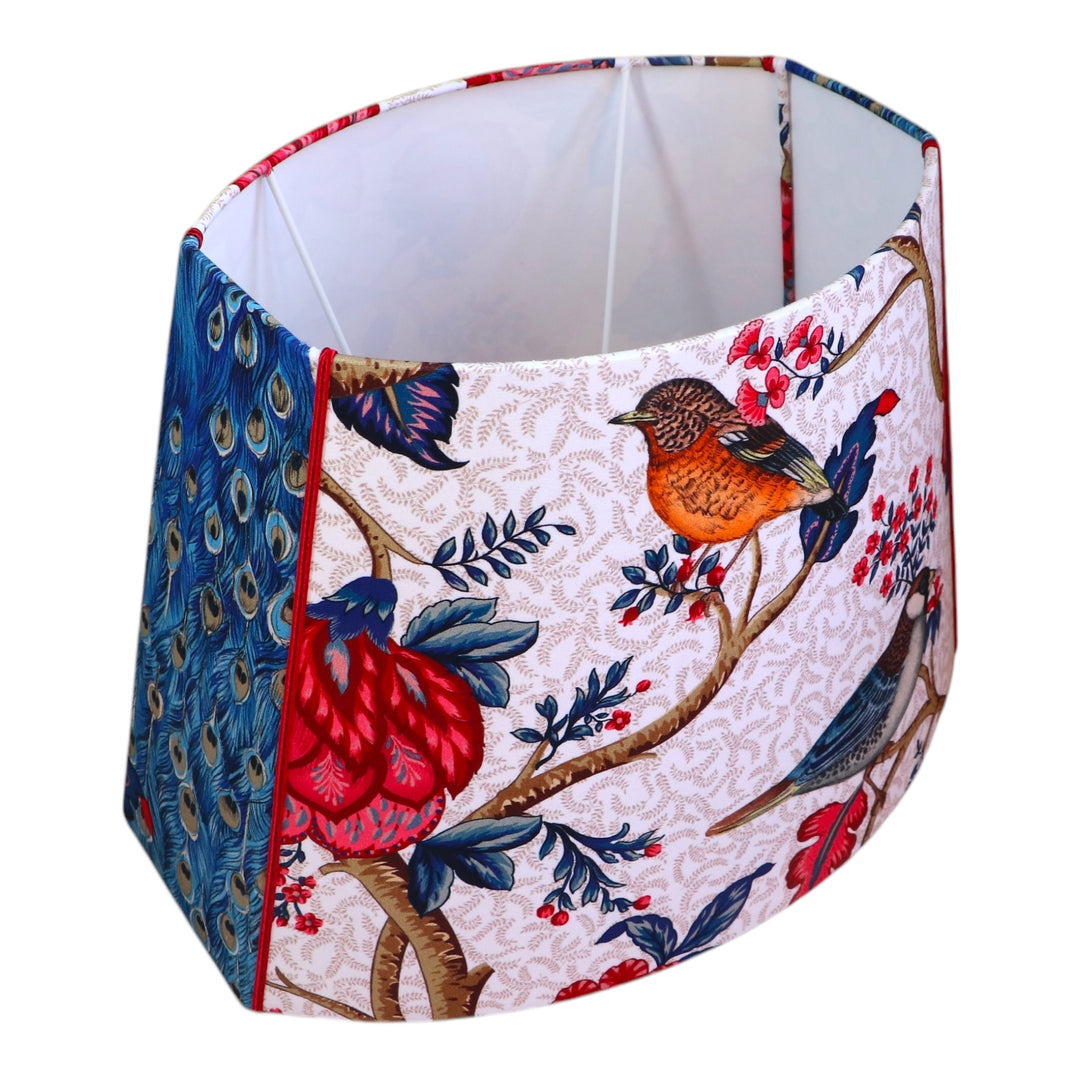 Abat-jour ovale à pans coupés BIRDS, modèle large, tissu d'éditeur, contrecollé, fait main