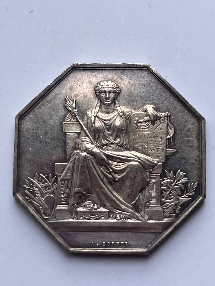 1 silver token, notary, nevers of borrel horn
