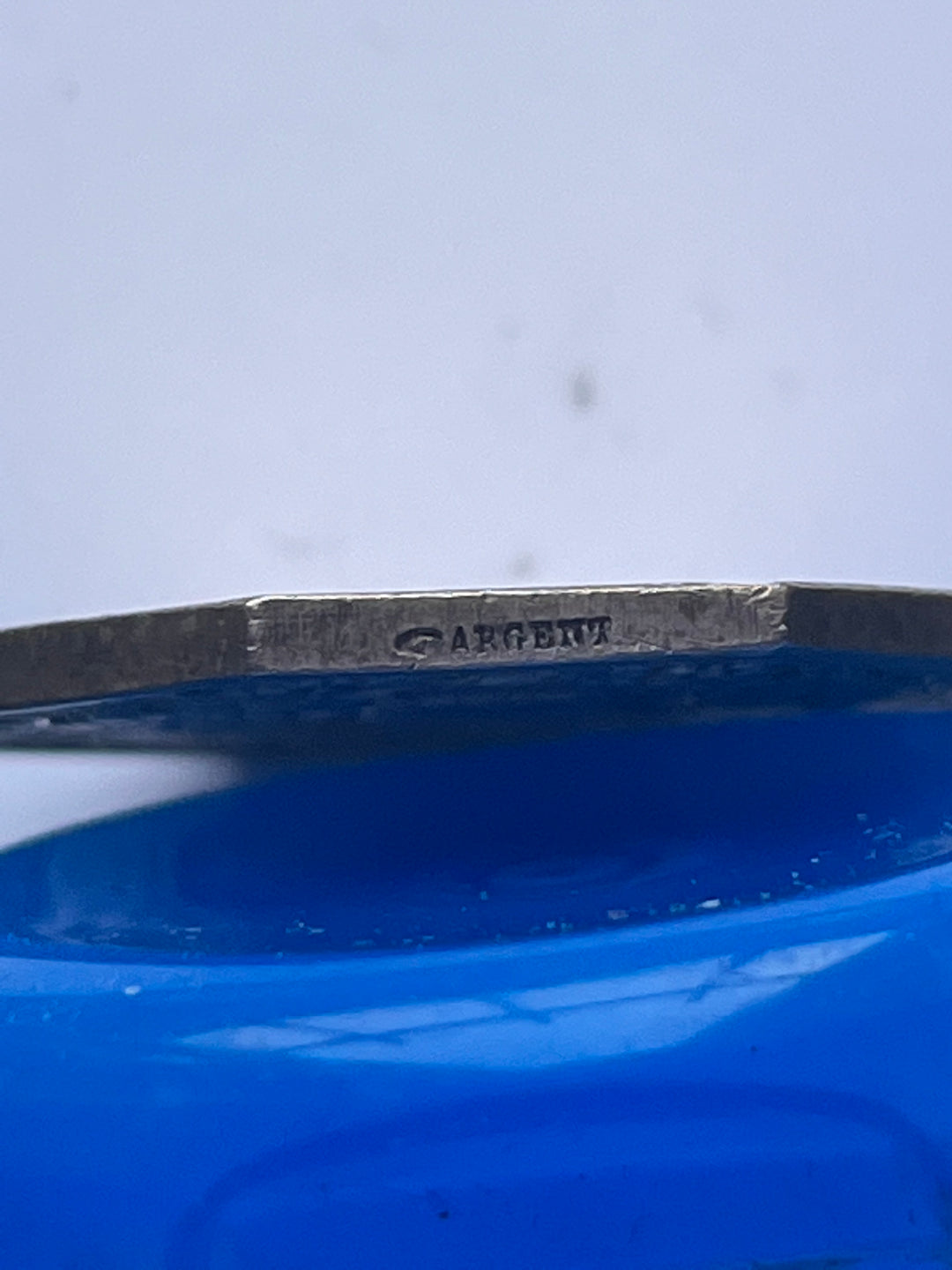 1 silver token, notary, nevers of borrel horn