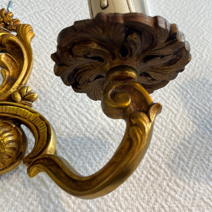 Golden bronze sconing rockery louis XV