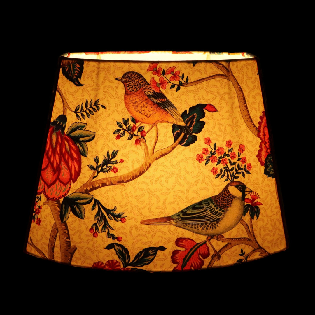 Abat-jour ovale à pans coupés BIRDS, modèle large, tissu d'éditeur, contrecollé, fait main