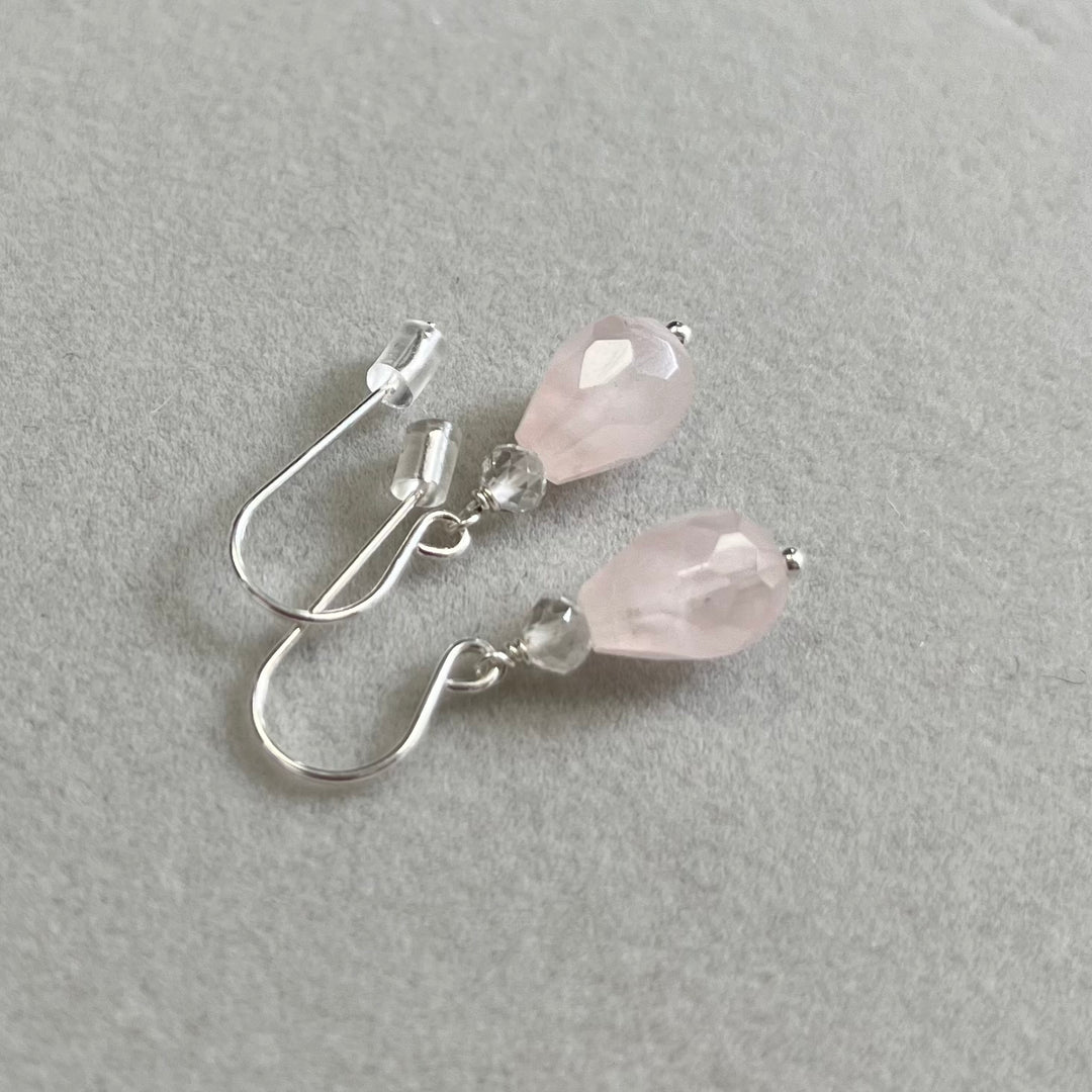 Boucles d’oreilles avec quartz rose, en argent