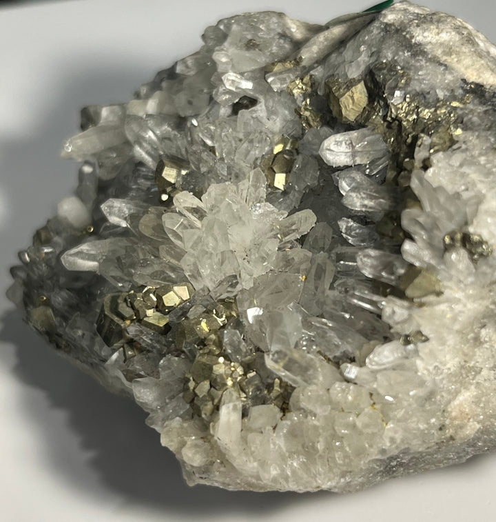 Pyrite sur cristal de roche  Roumanie DB64