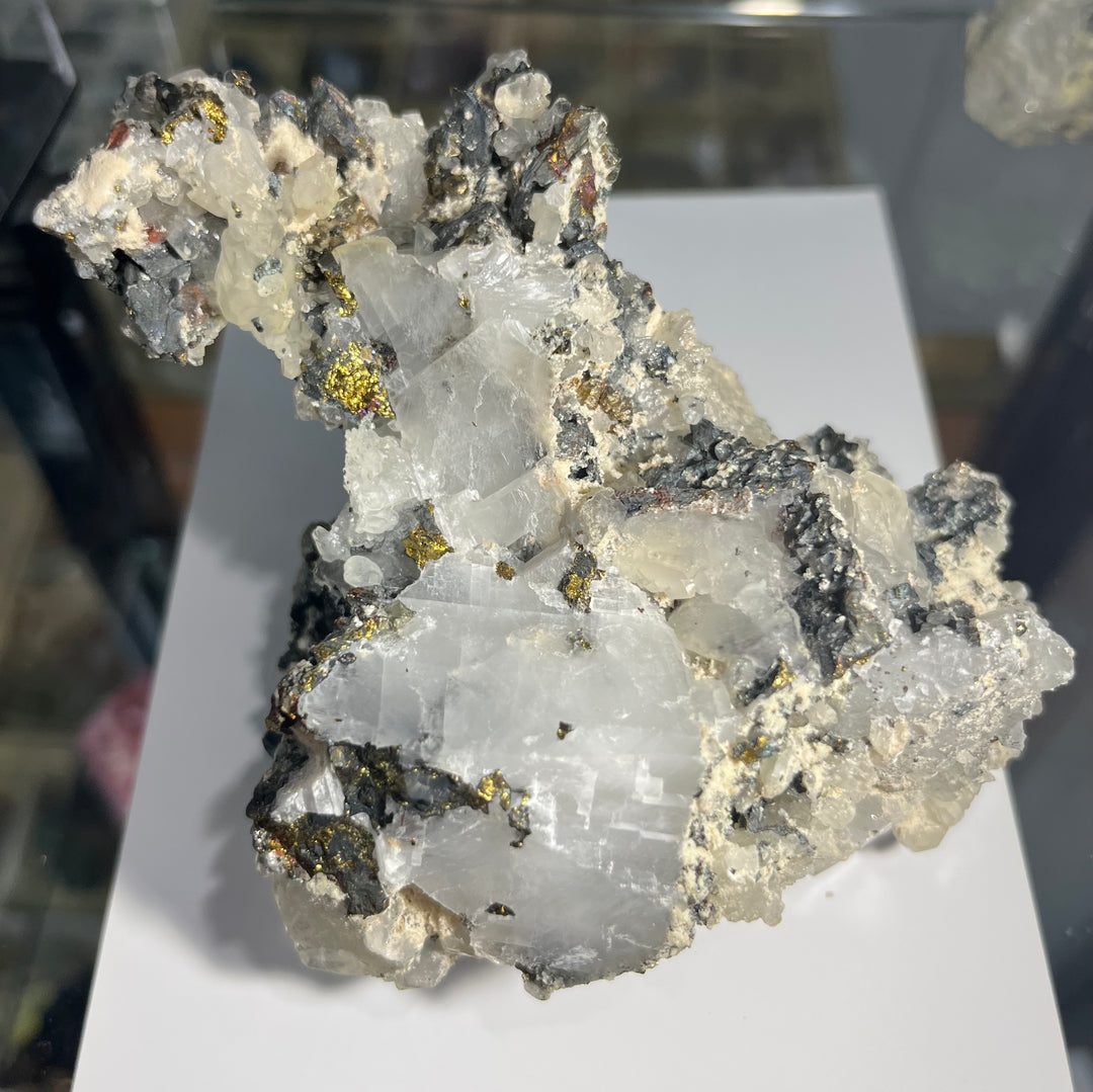 Chalcopyrite,pyrite et calcite Roumanie DB60