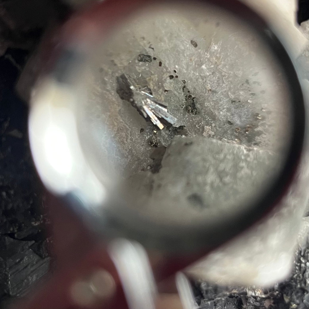 Calcit, Quarz, Galena über Sphalerite Madan Bulgarien DB33