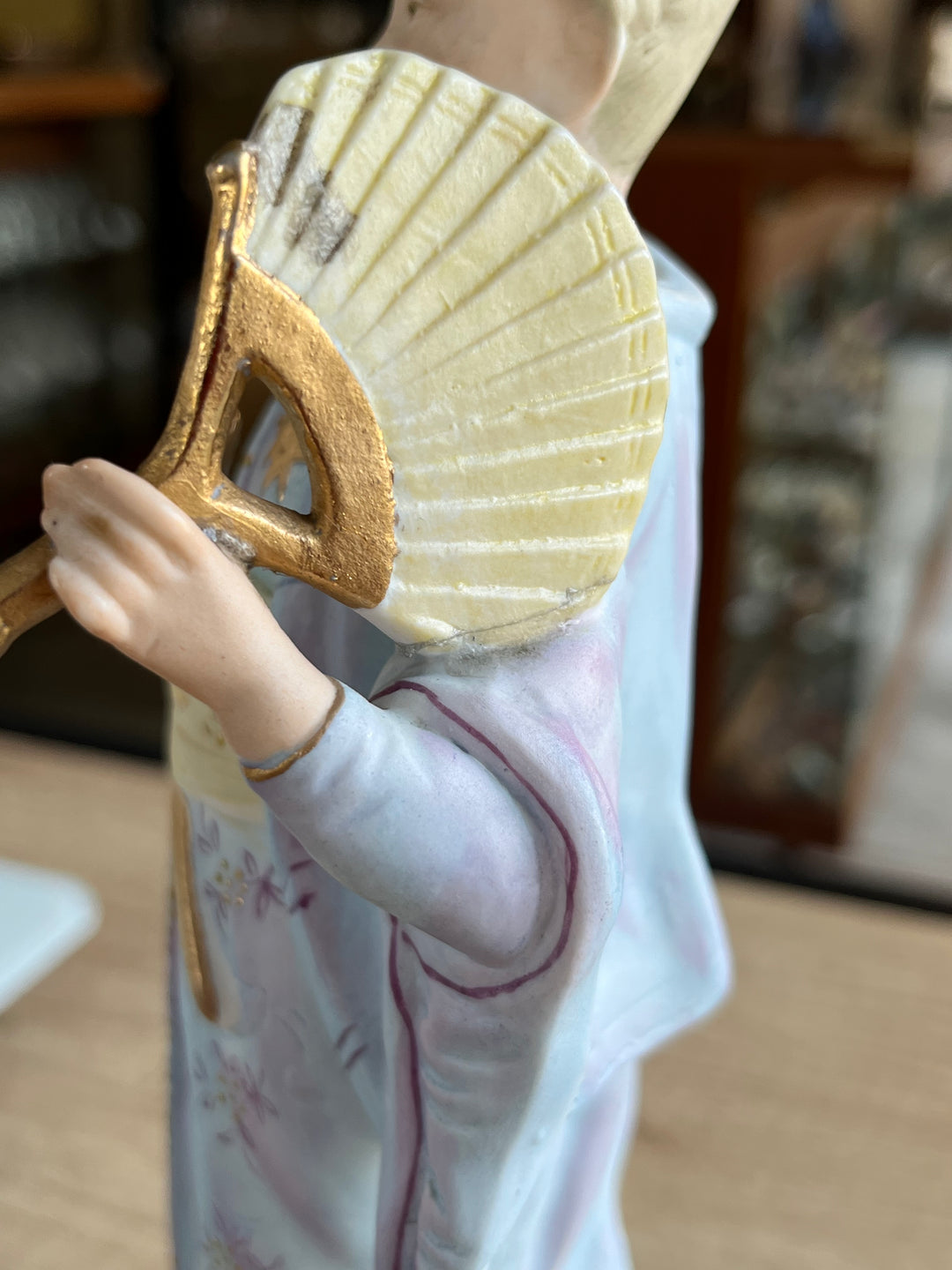 Chinese courtier in bisque porcelain with moving head 19th century