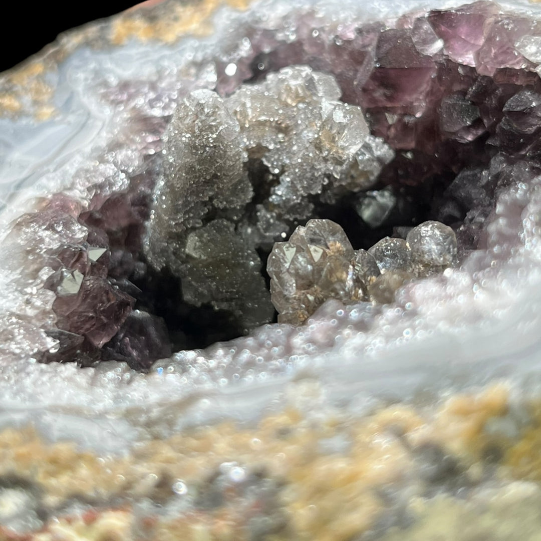 Géode Cocoss Amethyst и Calcite La Choyas Mexico DB169