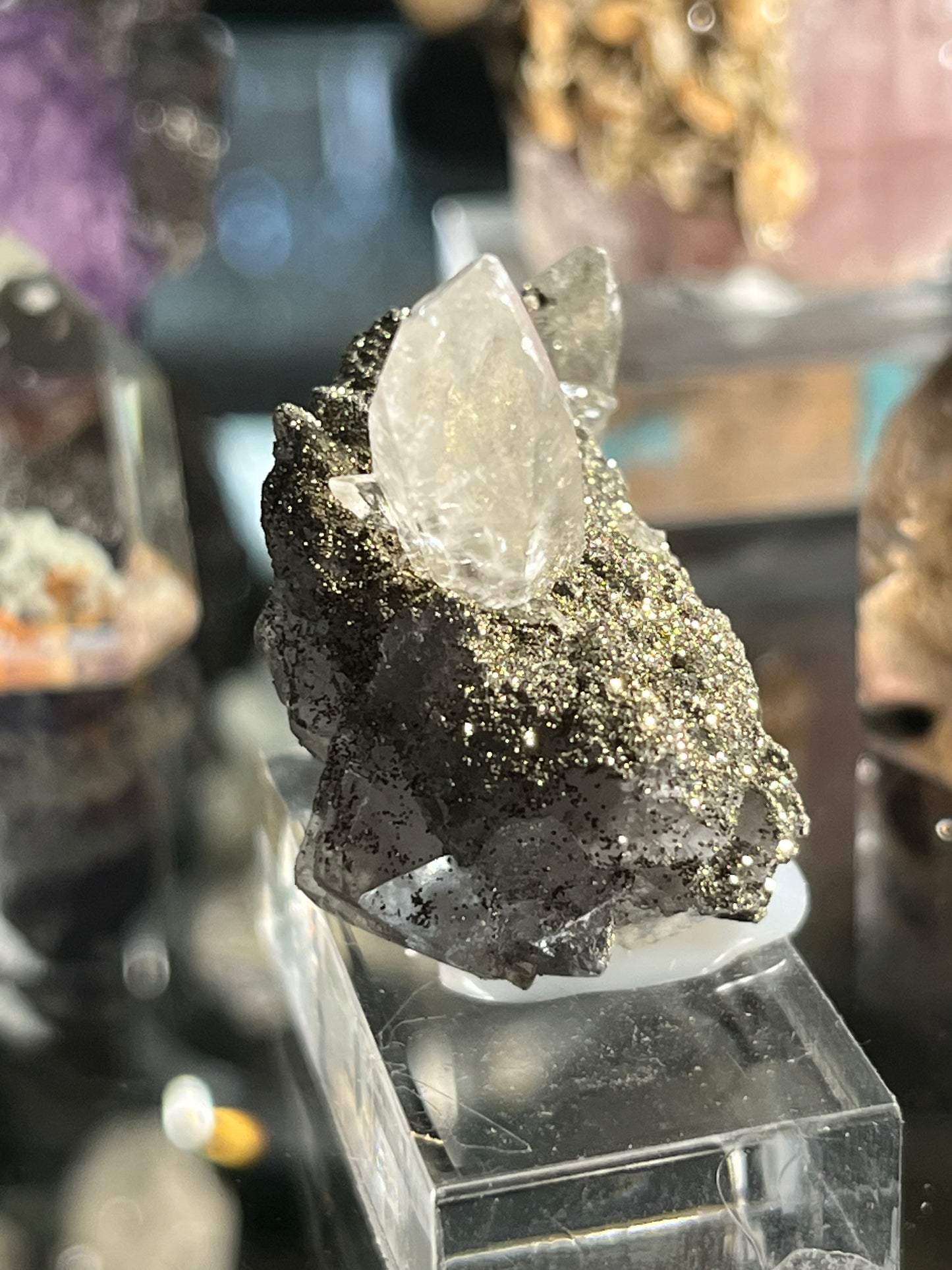 Fluorine + pyrite + calcite Espagne FLS24