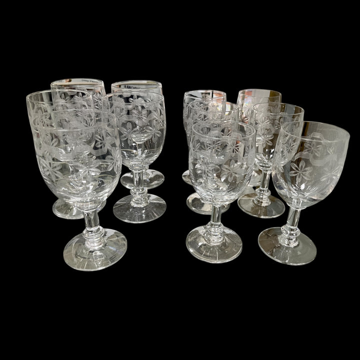 Service 10 engraved crystal glasses