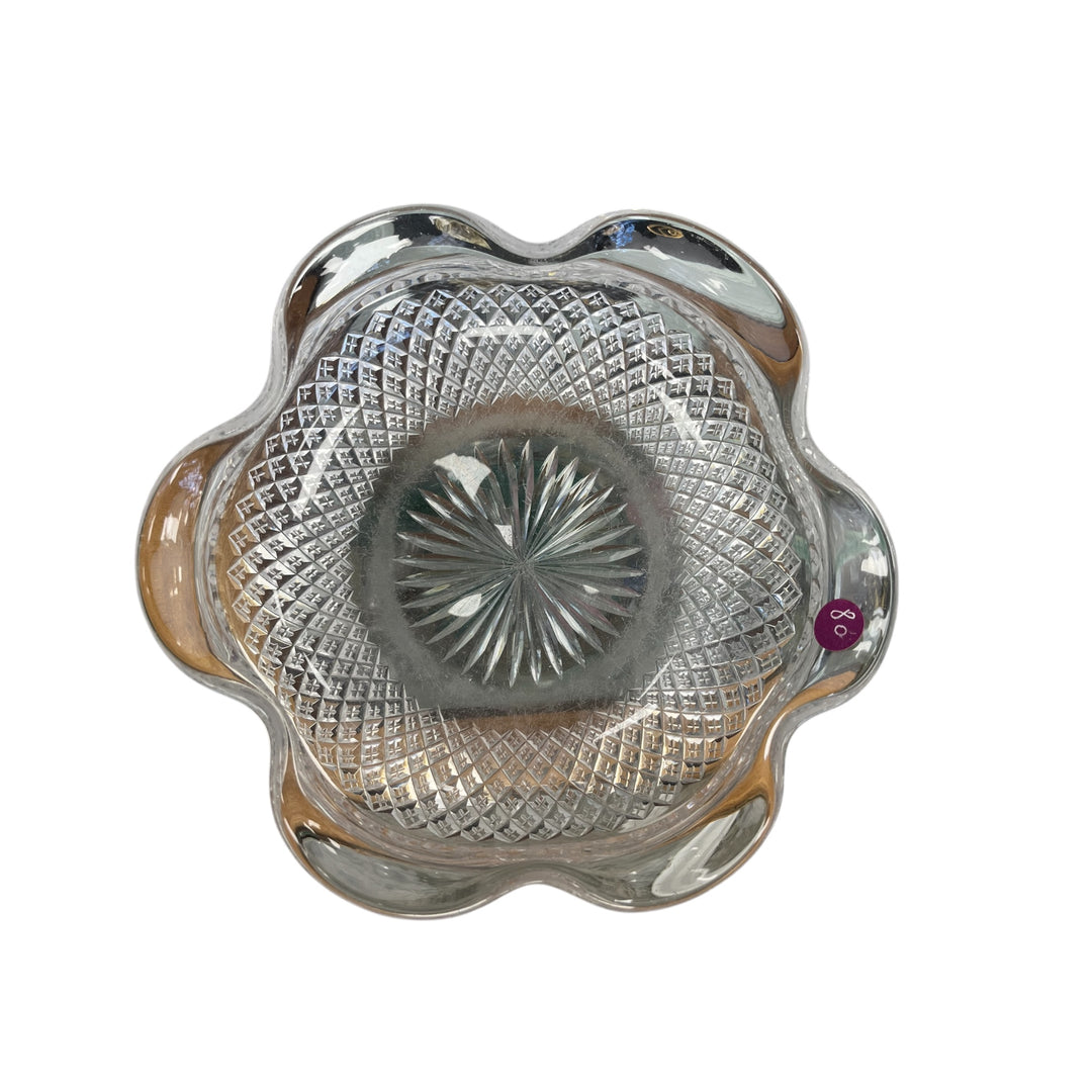Ancient bowl in Cristal Baccarat? Val St Lambert?