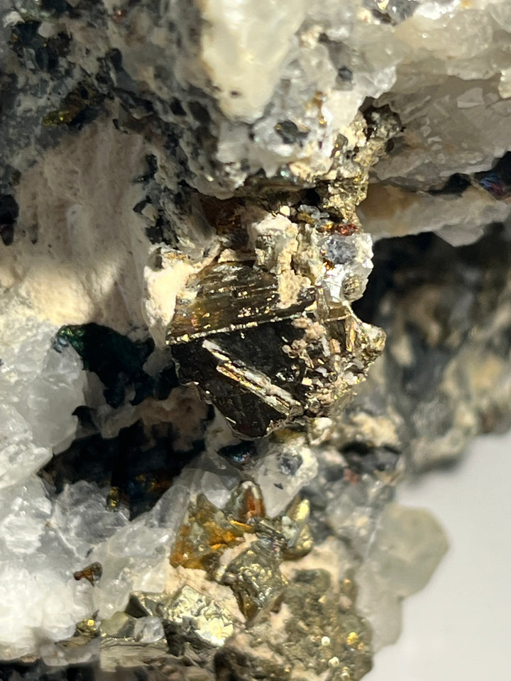 Chalcopyrite,pyrite et calcite Roumanie DB60