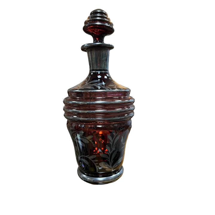 维尼斯的银色Murano玻璃吊船装饰的装饰艺术风格的利口酒服务