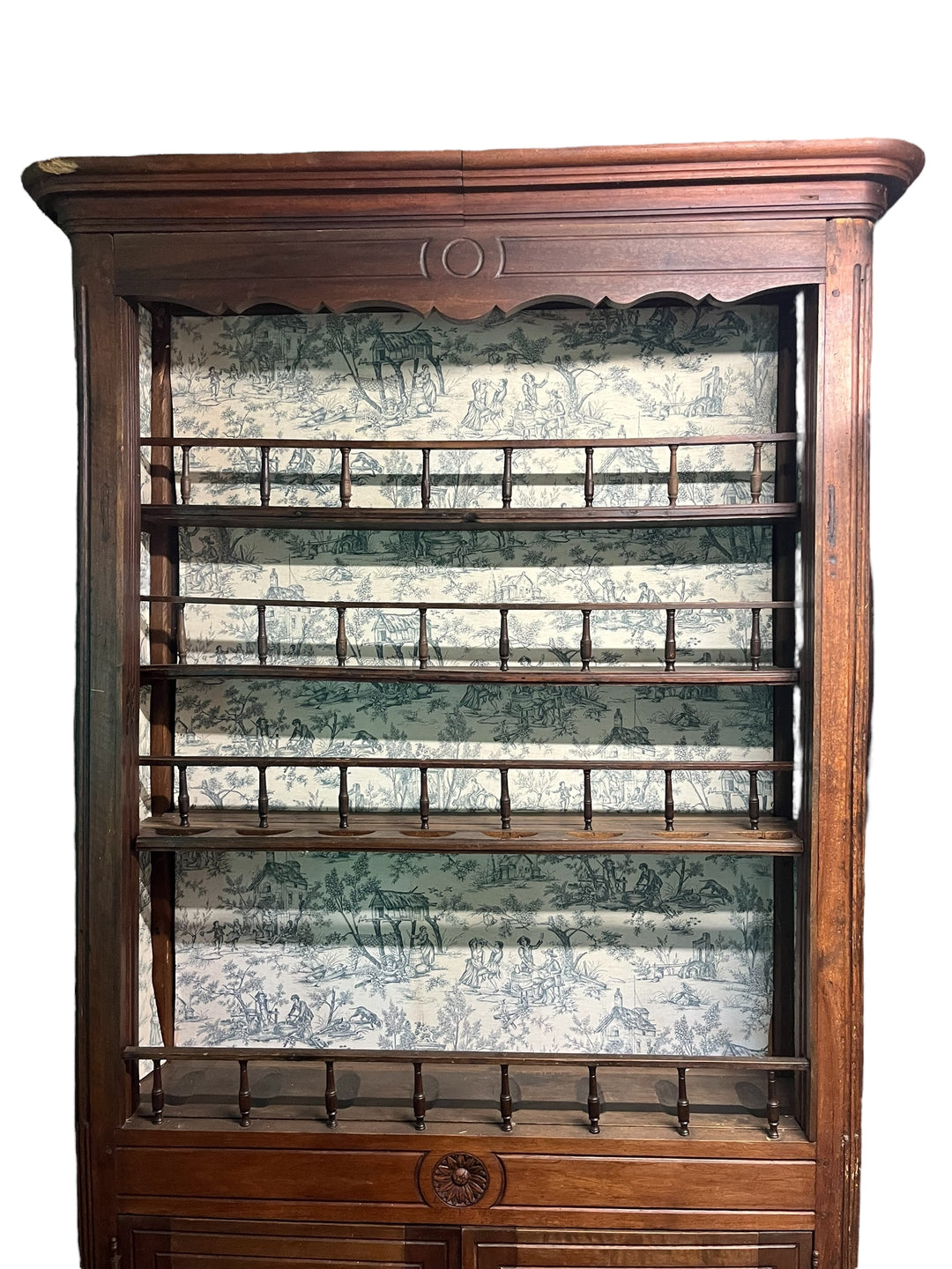 Furniture Keeping Eating 18th century Caittar