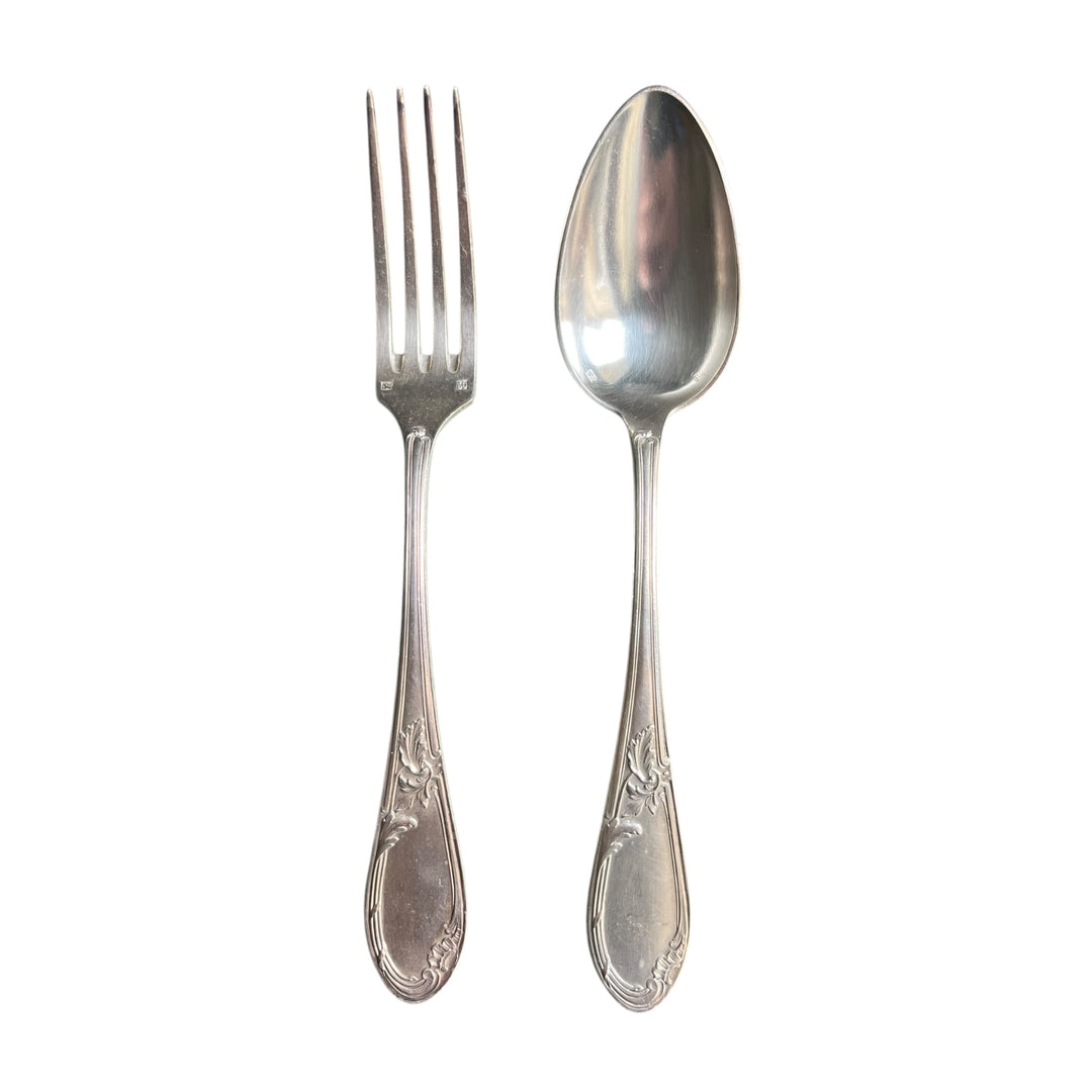 Apollo housewife 12 forks, 12 tablespoons and 24 knobs Silver Silver Model Title Model Rocaille and Steel blade in the Lion XIX