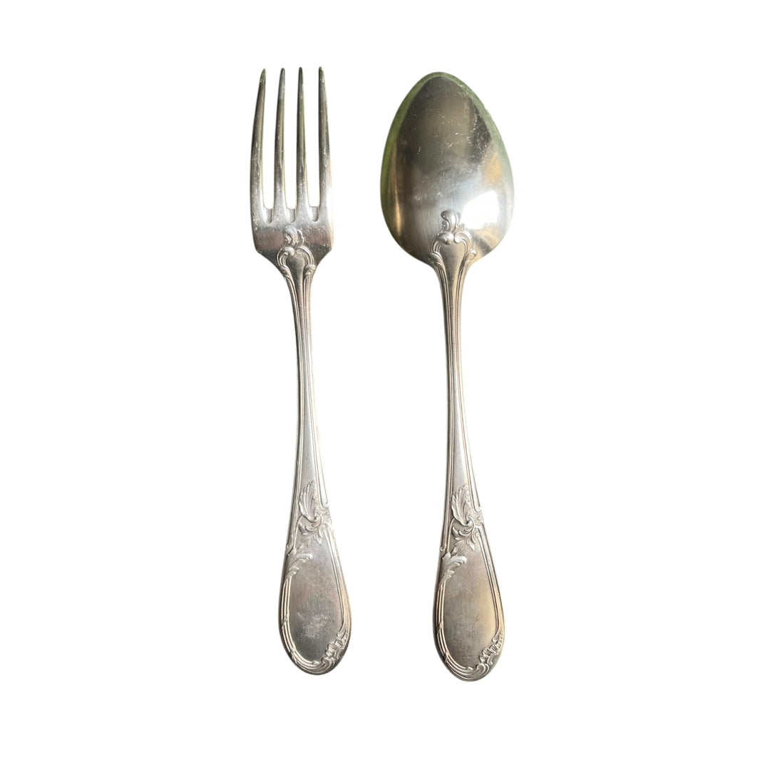 Apollo housewife 12 forks, 12 tablespoons and 24 knobs Silver Silver Model Title Model Rocaille and Steel blade in the Lion XIX