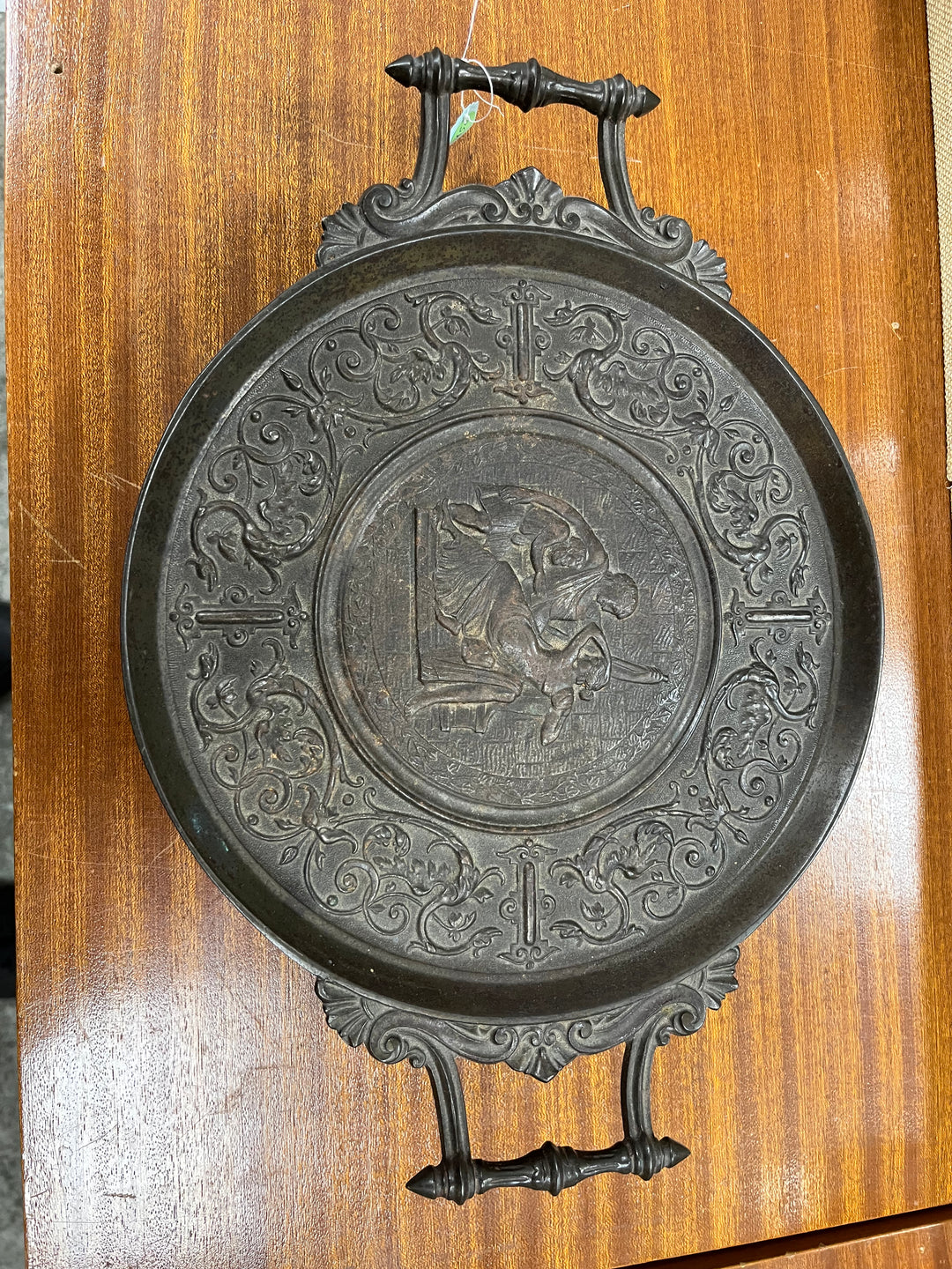 19世纪末的新古典青铜切割