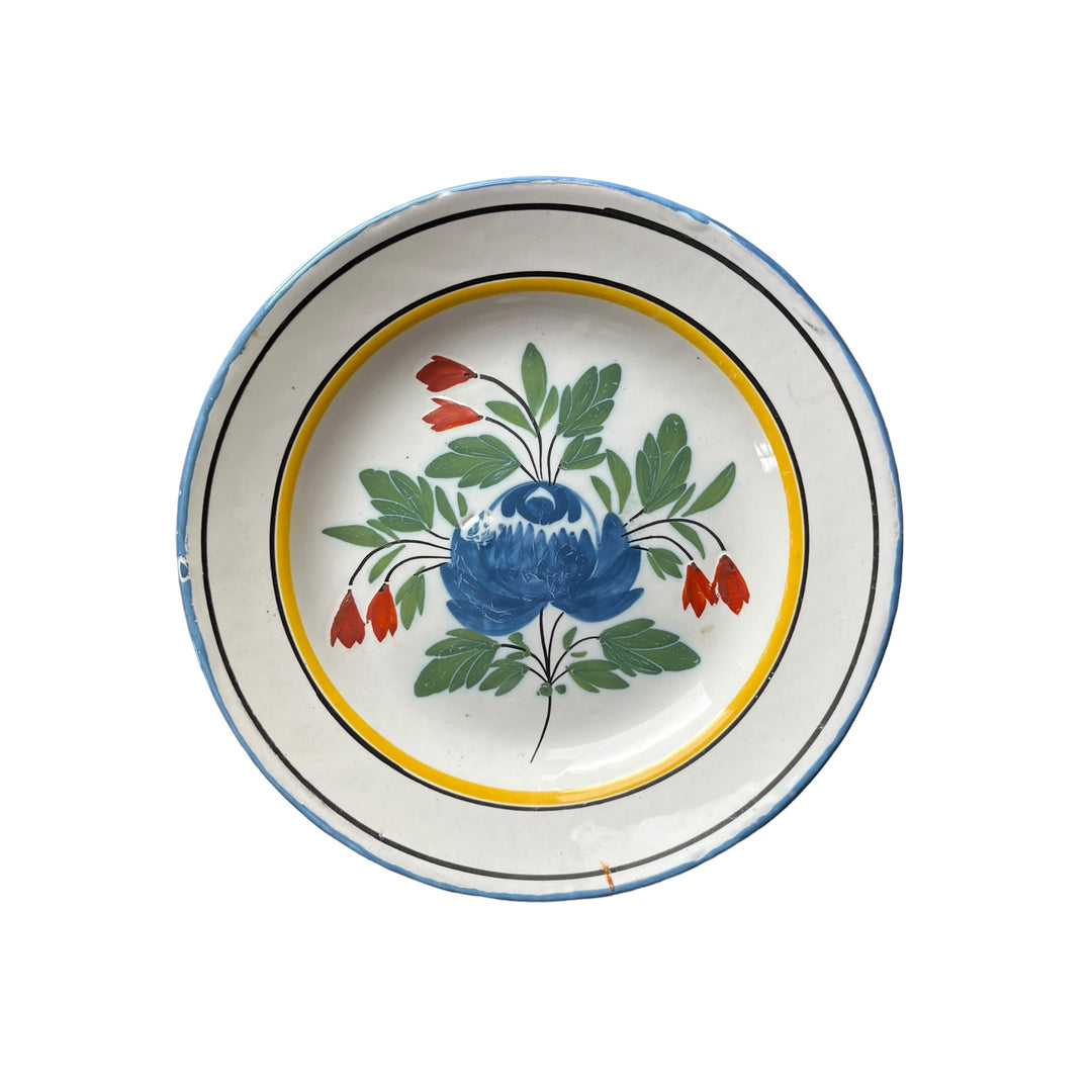 Assiette bouquet fleurs faïence Nevers? XIXe