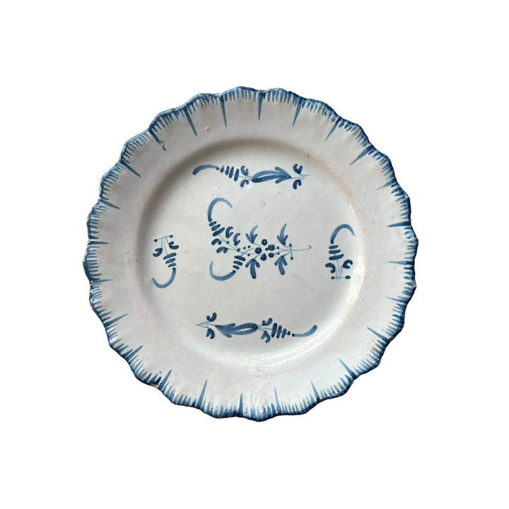 Assiette décor à la brindille -Arras ou Tournai XVIIIe siècle