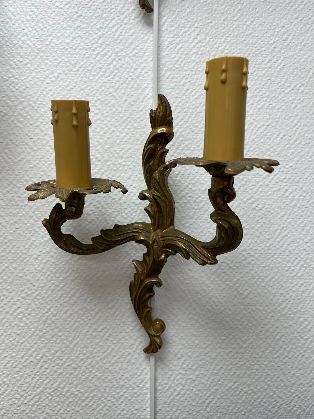 True louis XV bronze sconing
