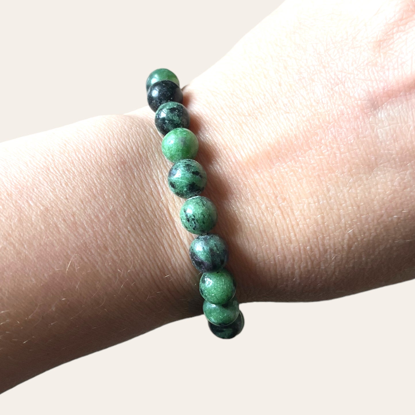 Bracelet RUBY ZOISITE pierres boules 8 mm