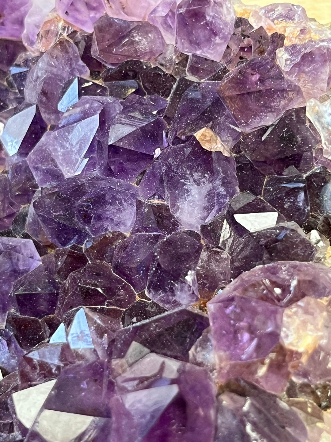 Druse Amethyst Goethite Бразилия 1 кг DR199