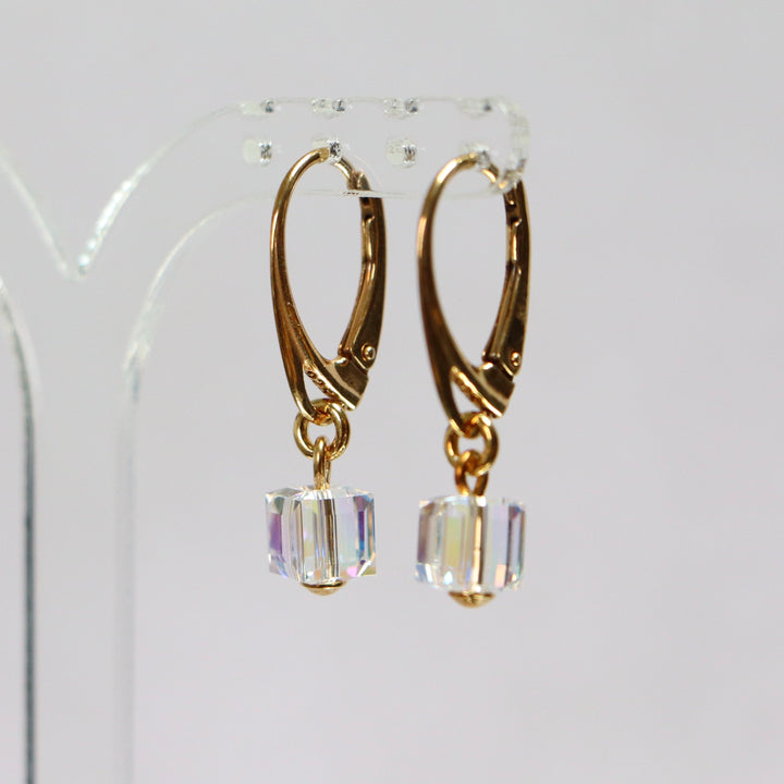 带有施华洛世奇水晶的耳环,ab晶,金银,十字路口