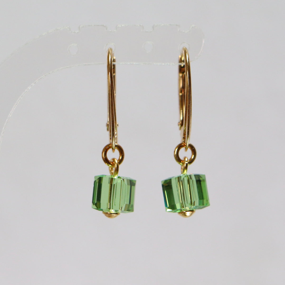 带有施华洛世奇水晶的耳环,橄榄绿,金银,十字路口