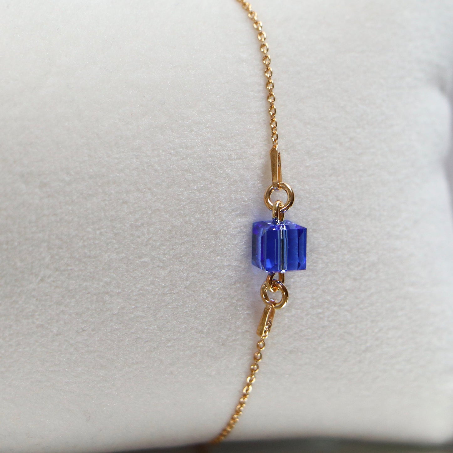 Boucles d'oreilles avec cristaux Swarovski, bleu, argent doré, CARRE