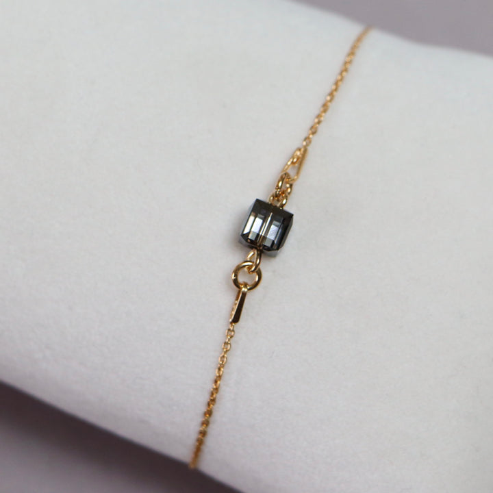 带有施华洛世奇晶体的手镯,银灰,金银,十字路口