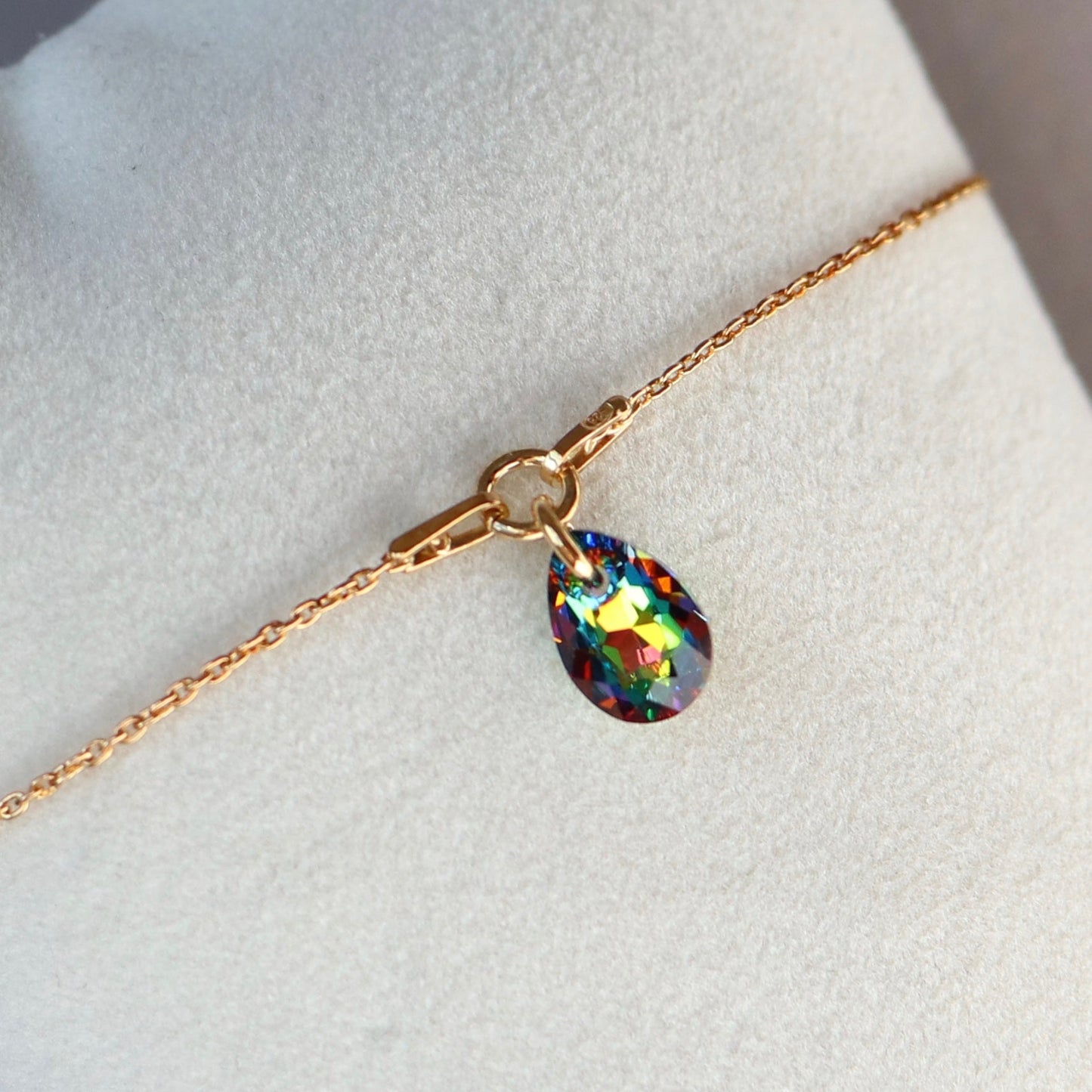 Pendentif avec cristaux Swarovski, argent doré, cristal VM, KATE