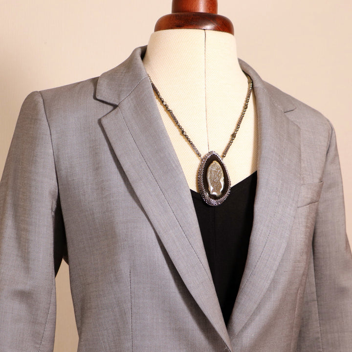 Collier avec ammonite pyritisée