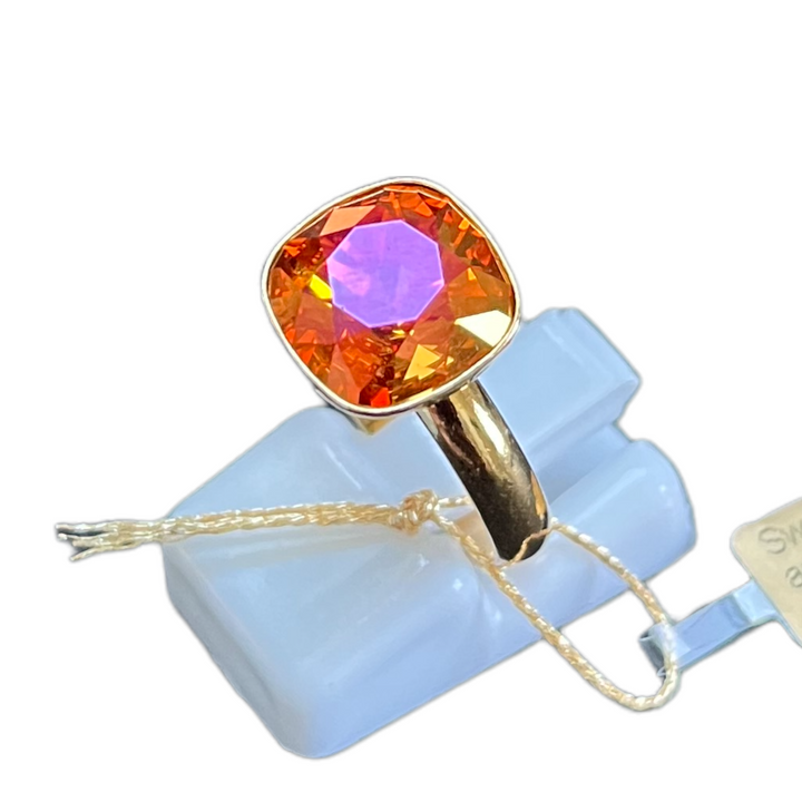 与施华洛世奇水晶,金系列,星体粉红色,金银的戒指