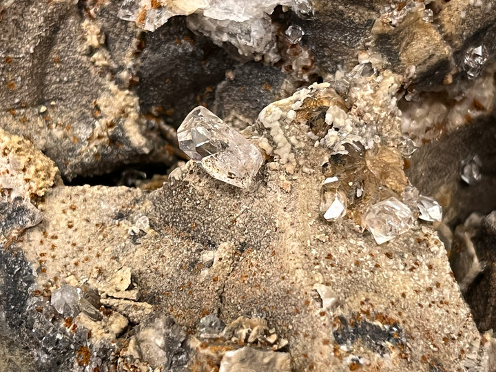 Diamantquarz in Septaria Haues Alpes Frankreich DB31