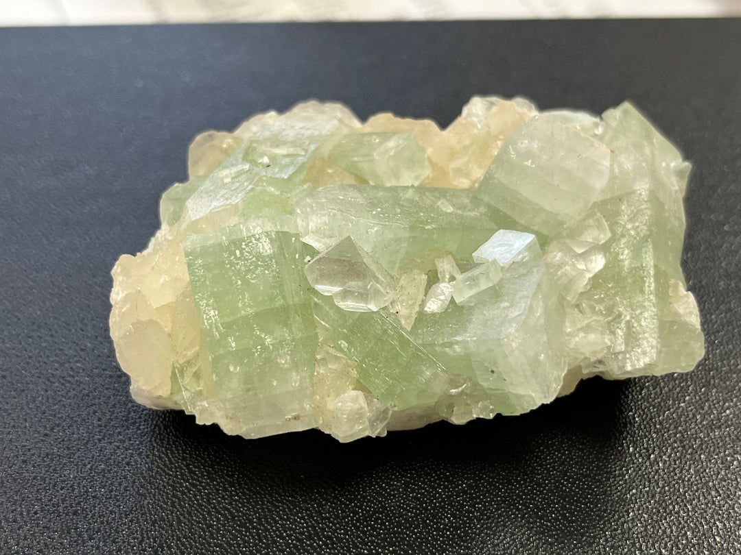 Fluorapophyllite sur stilbite Inde M18W12
