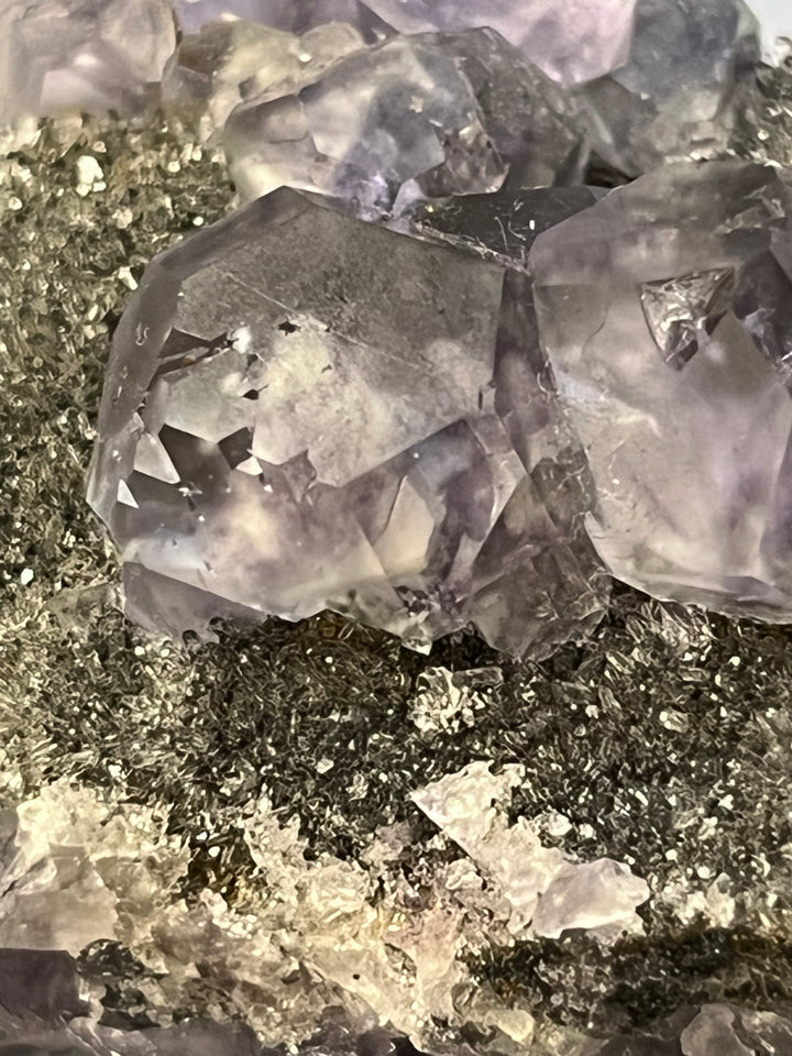 Fluorite + arsenopyrite Yaogangxian  Chine M18W112