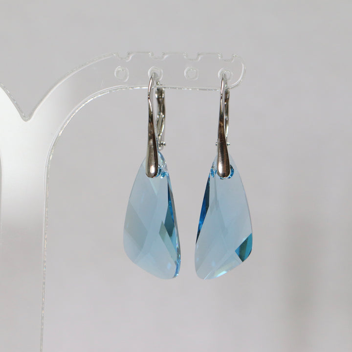 Boucles d'oreilles, cristaux Swarovski, argent doré, bleu clair, WING