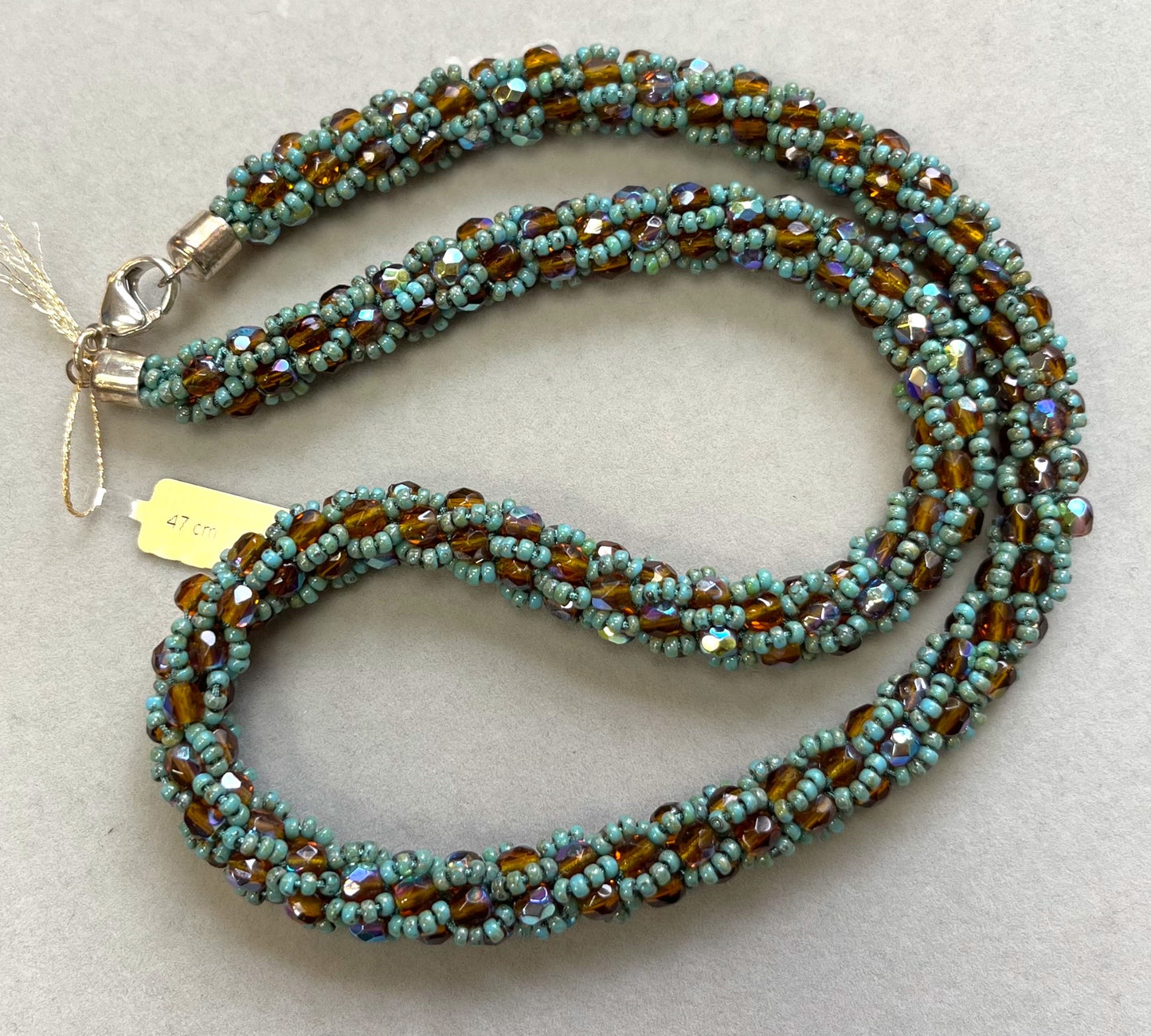 Collier au crochet en perles Miyuki, orange/turquoise, 47 cm