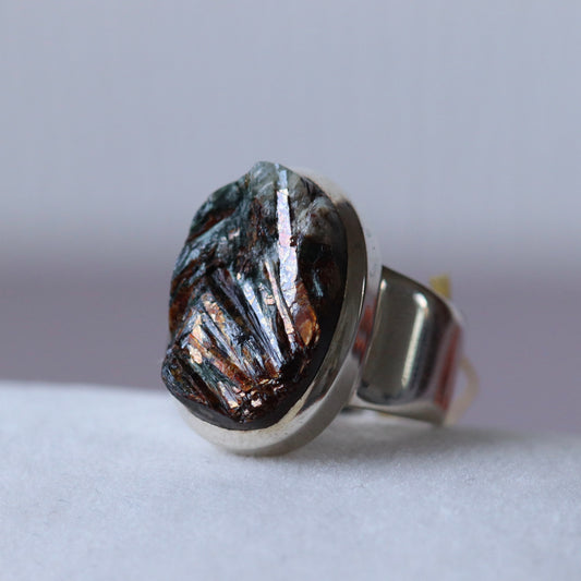 Ring with astrophyllite in silver, size 54, BS036