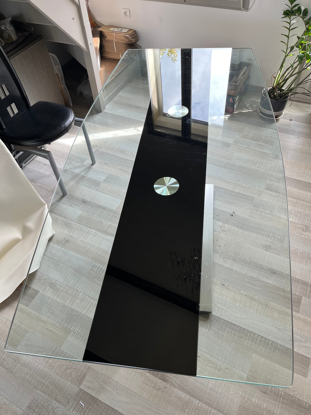 table salle à manger en verre et inox