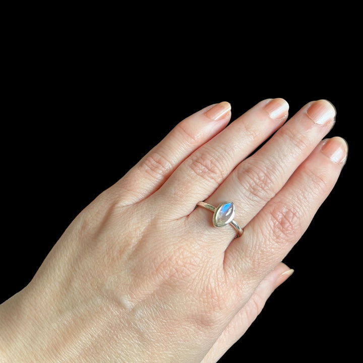 Silver ring with white labradorite - size 61 - BS081