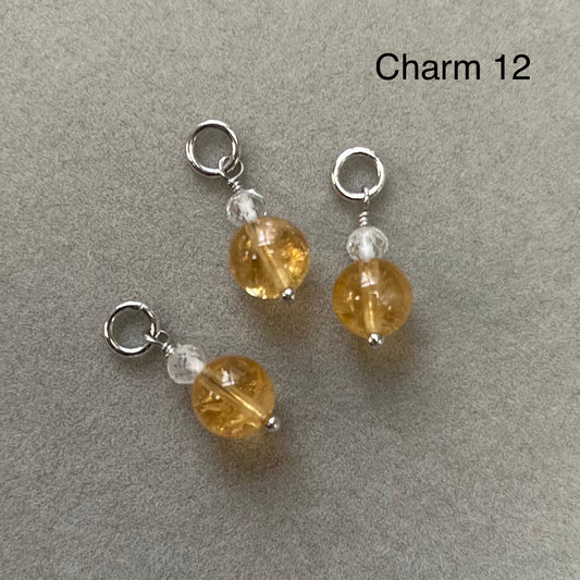 Charm (mini pendant) in rhodiated silver with natural stones - citrine - 12