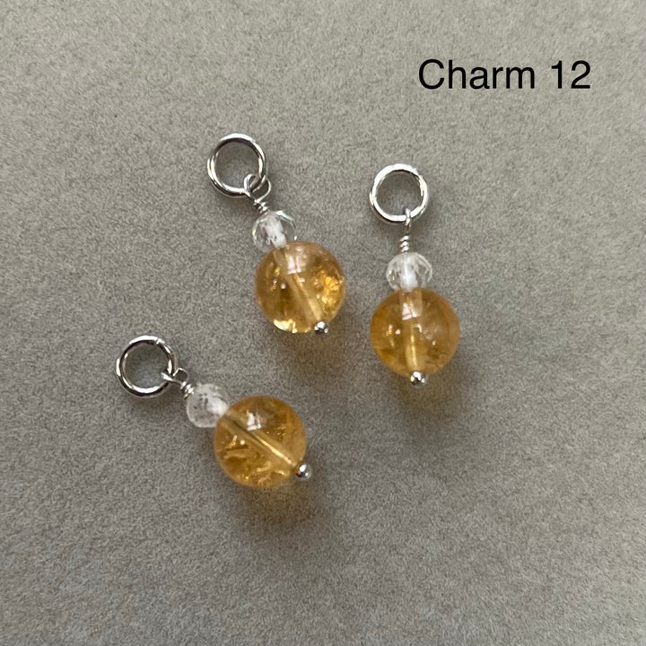 Charm (mini pendant) in rhodiated silver with natural stones - citrine - 12