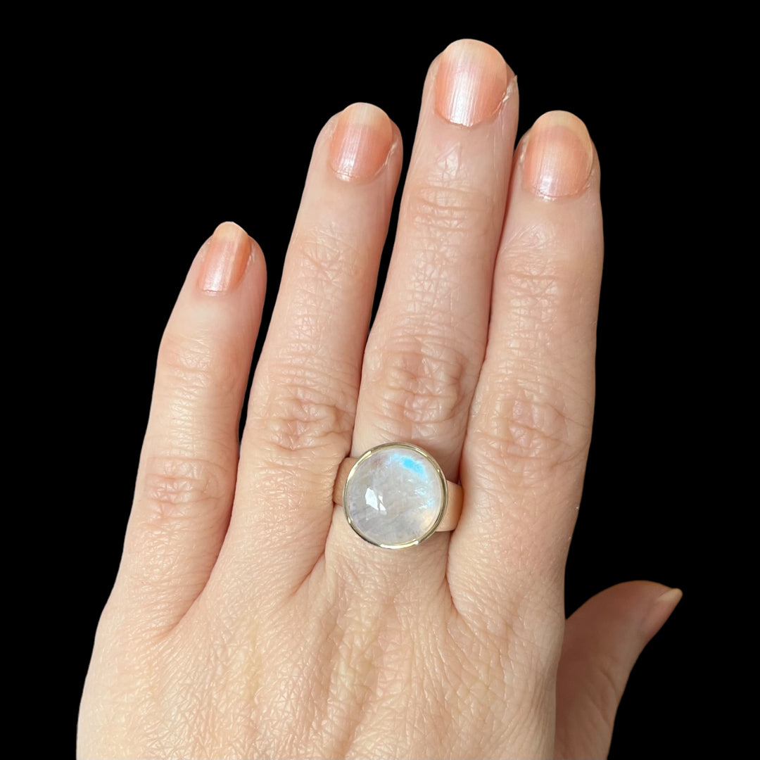 Ring with peristerite (white labradorite) in silver - size 56.5 - BS089