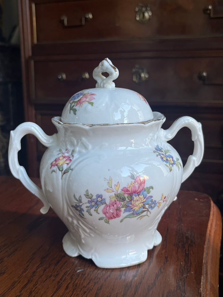 Kaffee -Service 8 19. Jahrhundert Blumenbecher